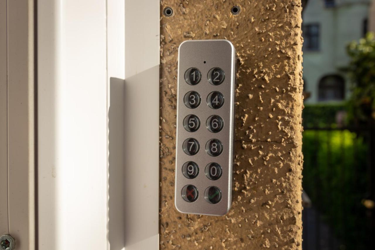 Sunbird Apartman Budapeste Exterior foto