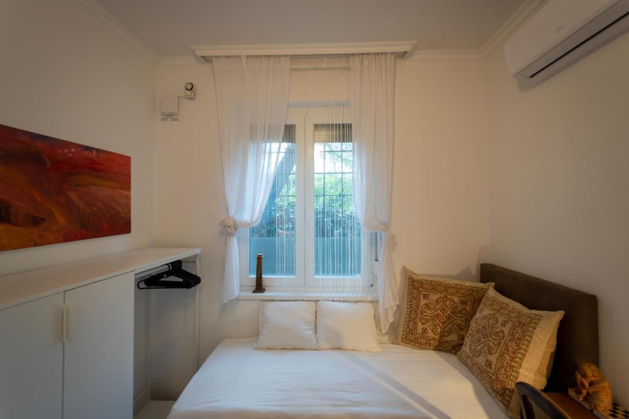 Sunbird Apartman Budapeste Exterior foto
